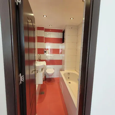 Anastasia Apr 28b Beautiful View * 布加勒斯特