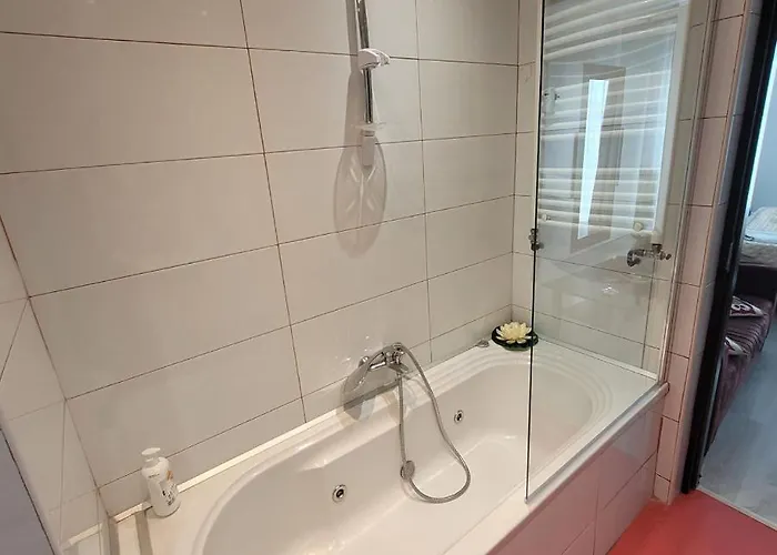 Anastasia Apr 28b Beautiful View דירה