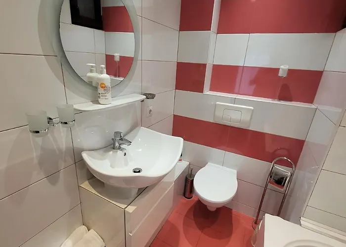 Anastasia Apr 28b Beautiful View *