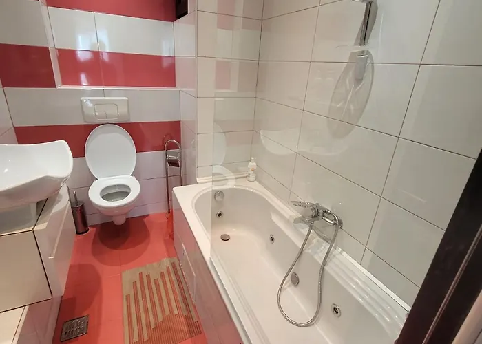 Anastasia Apr 28b Beautiful View * ブカレスト